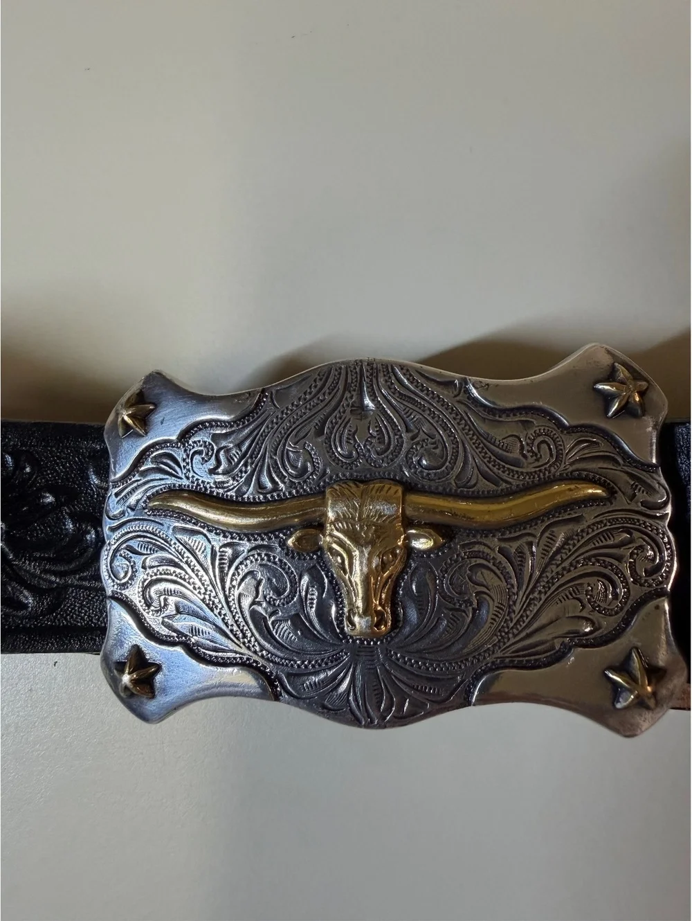 Tony Lama Black Leather Belt with Decorative Longhorn Buckle Boys Size 8